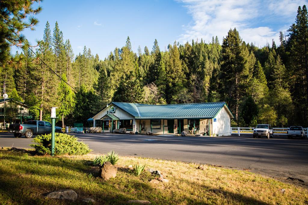 Yosemite Lakes Bunkhouse Cabin 27 Harden Flat Exterior photo