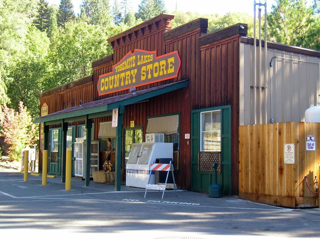 Yosemite Lakes Bunkhouse Cabin 27 Harden Flat Exterior photo